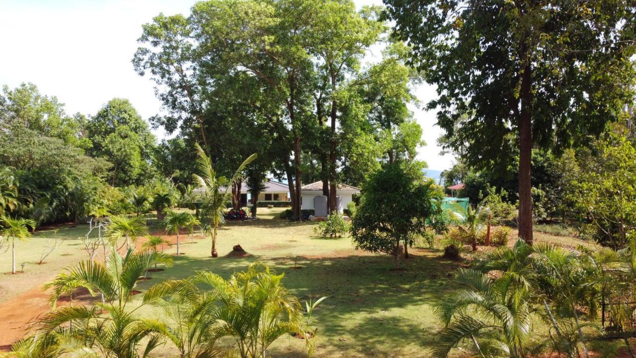 Baan Zourite Seaview Villa Koh Mak Exterior photo